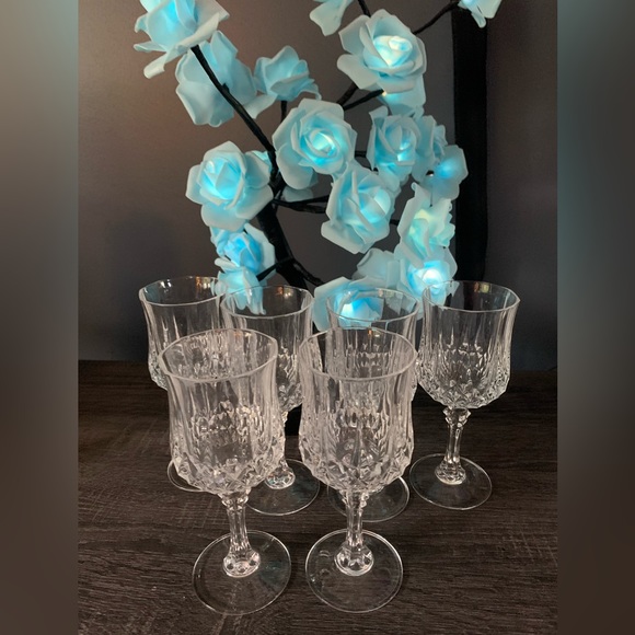 EUC 6 Cristal D’Arques Longchamp Wine Glasses in Box - Picture 2 of 6